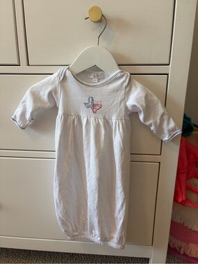 Magnolia Baby Texas Gown Small Pima Cotton Patriotic Embroidered Infant
